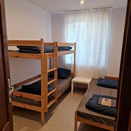 O2h Albergue *